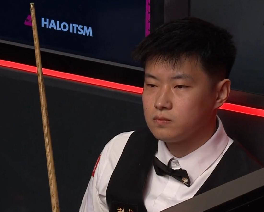 面对褒贬不 面对褒贬不