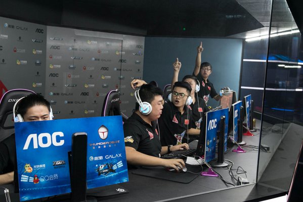 者的身份跃 者的身份跃