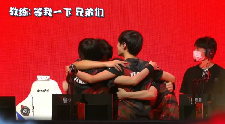 这位 这位